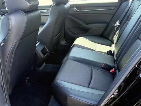 Used 2022 Honda Accord Sport image 22