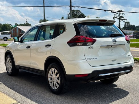 Used 2019 Nissan Rogue S image 10