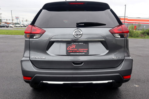 Used 2018 Nissan Rogue SL image 29