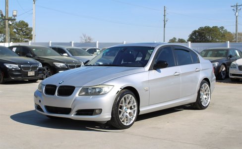 Used 2009 BMW 328i xDrive Sedan image 3
