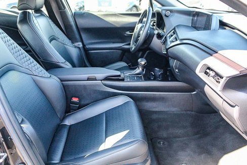 Used 2022 Lexus UX 250h image 20