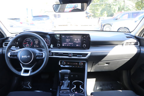 Used 2023 Kia K5 LXS image 16