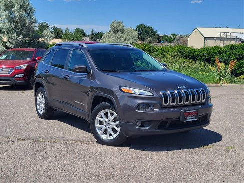 Used 2014 Jeep Cherokee Latitude image 3