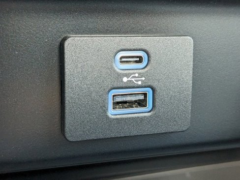 Used 2024 Ford F150 XL image 21