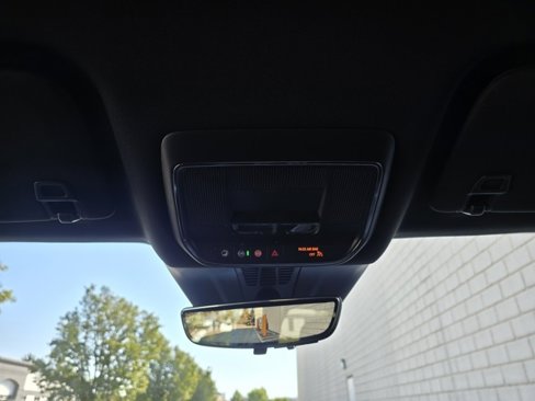 Used 2024 Chevrolet Blazer EV RS image 29