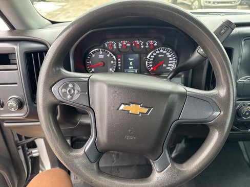 Used 2018 Chevrolet Silverado 1500 W/T w/ Chrome Bumper Package image 10