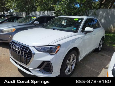 Used 2019 Audi Q3 2.0T Premium image 2