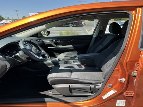 Used 2017 Nissan Rogue S image 10
