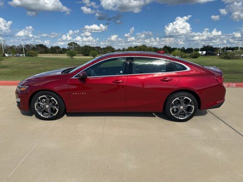 Used 2024 Chevrolet Malibu LT image 4