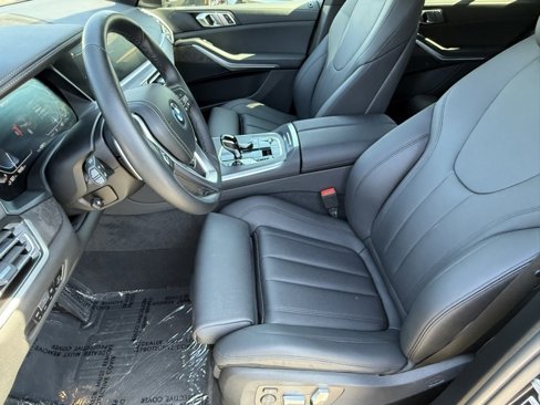 Certified 2022 BMW X5 xDrive45e w/ Climate Comfort Package image 20