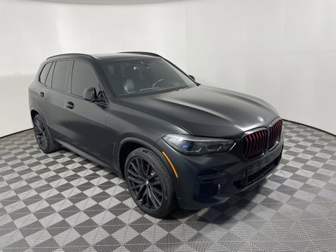 Used 2022 BMW X5 xDrive40i w/ M Sport Package image 7
