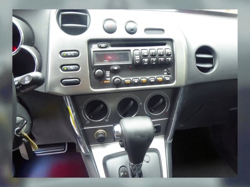 Used 2003 Pontiac Vibe w/ Power Group Value Package image 12