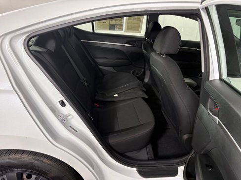 Used 2019 Hyundai Elantra SE w/ Cargo Package image 31