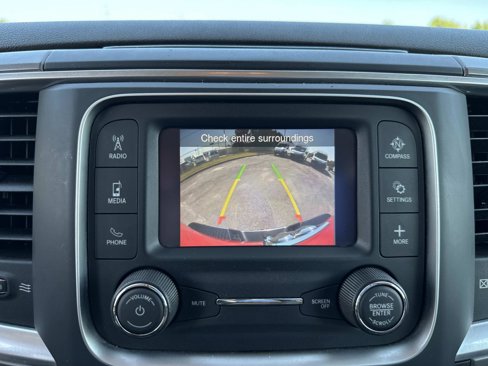 Used 2022 RAM 1500 Classic SLT image 24