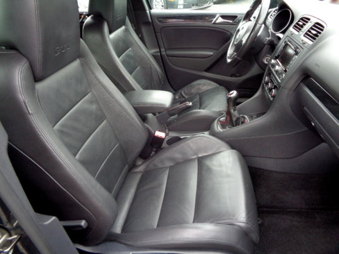 Used 2011 Volkswagen GTI Autobahn image 31