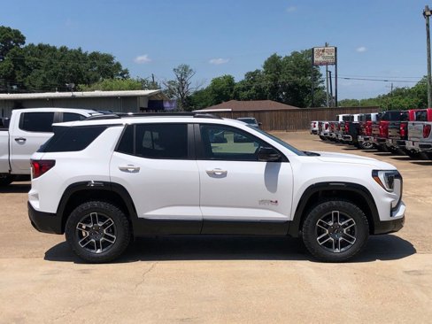 New 2026 GMC Terrain AT4 image 9