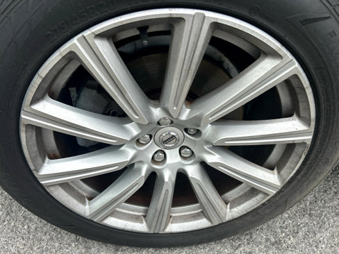 Used 2016 Volvo XC90 T6 Inscription w/ Vision Package image 9
