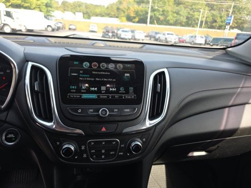Used 2018 Chevrolet Equinox Premier image 7