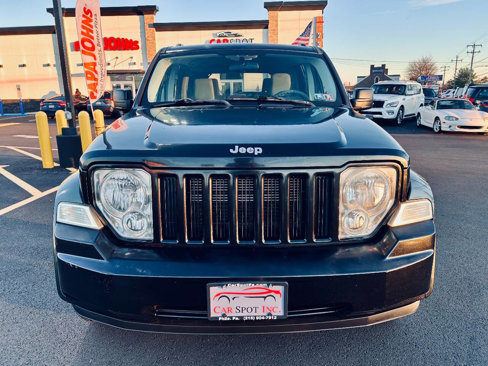 Used 2008 Jeep Liberty Sport w/ Popular Equipment Group image 8