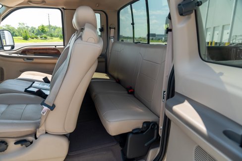 Used 2002 Ford F350 Lariat image 37