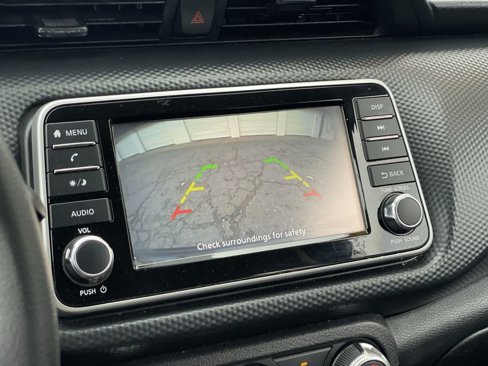 Used 2021 Nissan Kicks S image 14