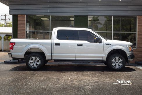 Used 2018 Ford F150 XLT image 2