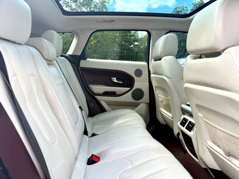 Used 2013 Land Rover Range Rover Evoque Prestige image 26