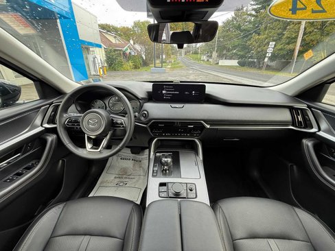 Used 2024 MAZDA CX-90 3.3 Turbo w/ Preferred Plus image 10