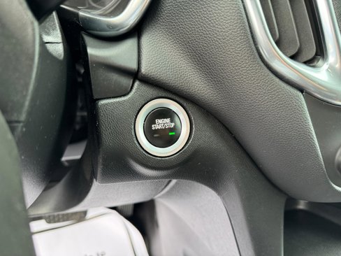 Used 2021 Chevrolet Equinox LT image 28