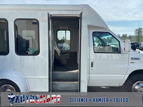 Used 2011 Ford E-350 and Econoline 350 Super Duty w/ Shuttle Bus Prep Pkg image 49