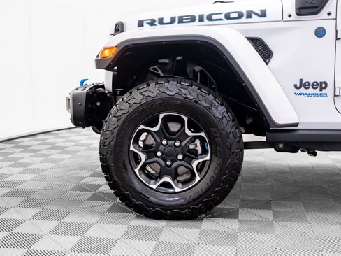 Used 2021 Jeep Wrangler Unlimited Rubicon 4xe w/ Steel Bumper Group image 32