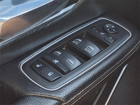 Used 2022 RAM 1500 Laramie image 19