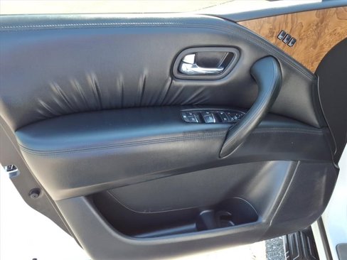 Used 2021 Nissan Armada SL w/ Captain's Chairs Package image 24