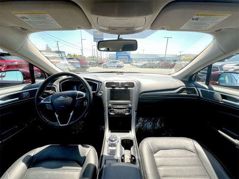 Used 2017 Ford Fusion Energi SE image 18