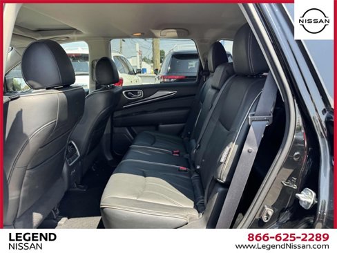 Used 2019 INFINITI QX60 Luxe w/ Essential Package image 12