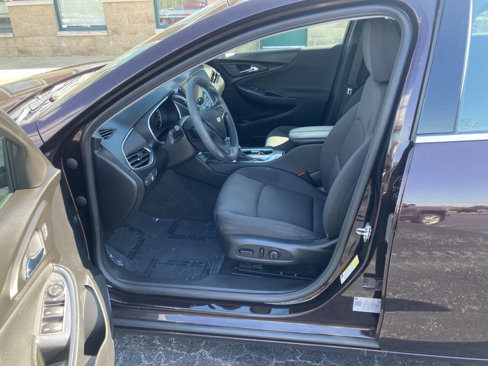 Used 2021 Chevrolet Malibu LT image 10