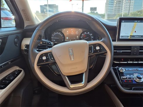 Used 2020 Lincoln Corsair Reserve w/ Equipment Group 201A image 12