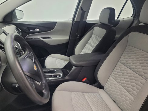 Used 2018 Chevrolet Equinox LS image 17