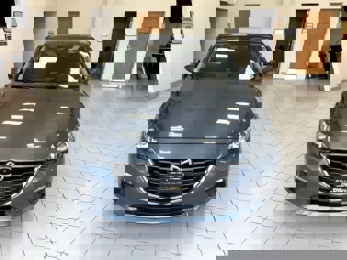Used 2016 MAZDA MAZDA3 i Sport image 3