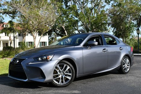 Used 2018 Lexus IS 300 image 21