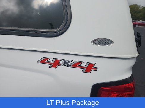Used 2015 Chevrolet Silverado 1500 LT w/ LT Convenience Package image 10