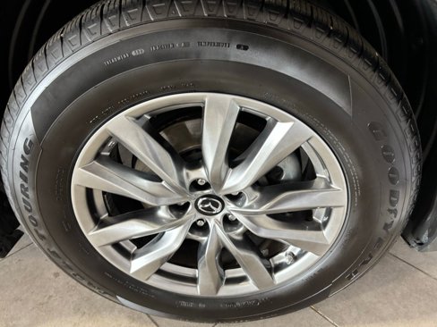 Used 2018 MAZDA CX-9 Touring w/ Touring Premium Package image 9
