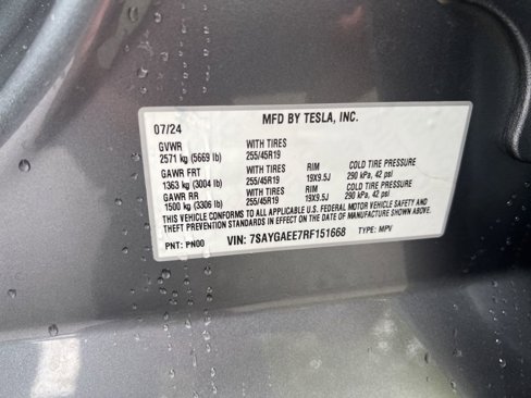 Used 2024 Tesla Model Y Long Range image 16