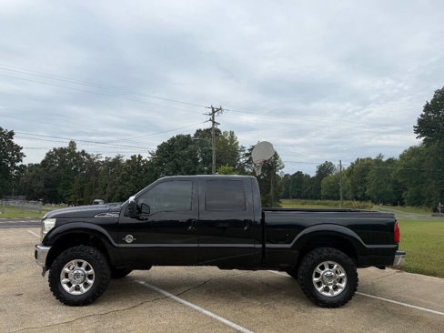 Used 2015 Ford F250 Lariat w/ Lariat Ultimate Package image 3