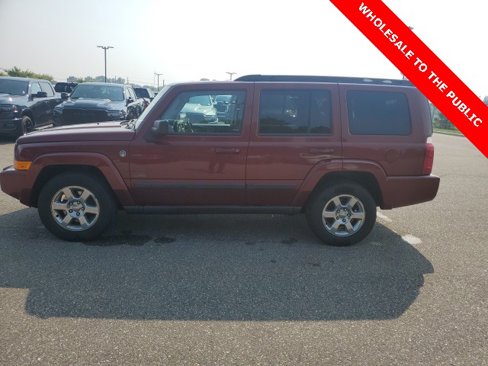 Used 2007 Jeep Commander Sport image 4