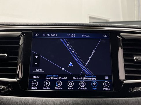 Certified 2019 Chrysler Pacifica Touring Plus w/ Cold Weather Group image 9