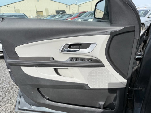 Used 2011 Chevrolet Equinox LS w/ Bluetooth Package image 24