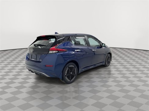 Certified 2024 Nissan Leaf SV Plus image 10