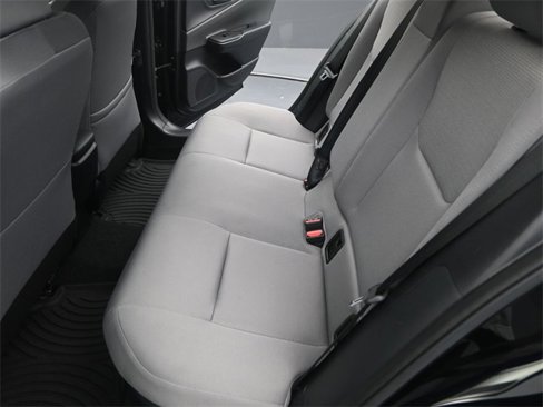 Used 2023 Toyota Prius LE image 12