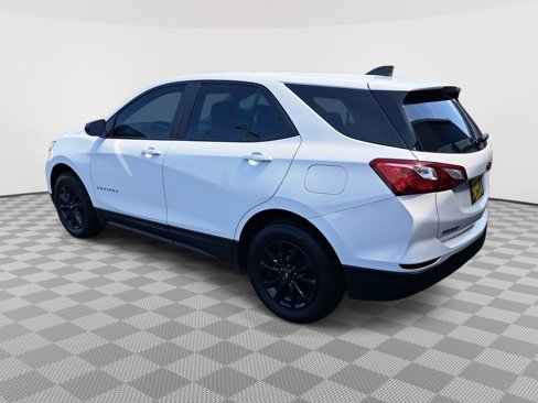 Used 2021 Chevrolet Equinox LS image 8